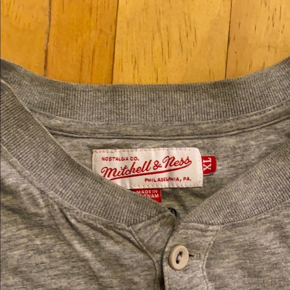 Mitchell and Ness Chicago bulls 3/4 length - Picture 5 of 6